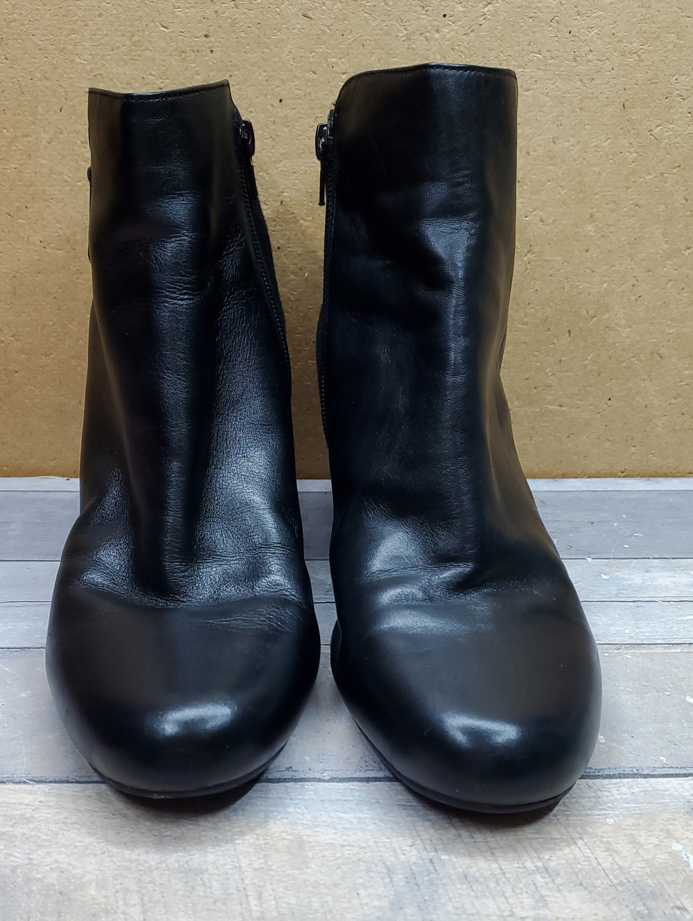 Isaac Mizrahi Live Women's Black Leather Kierra Side Zip Wedge Bootie Size 9W